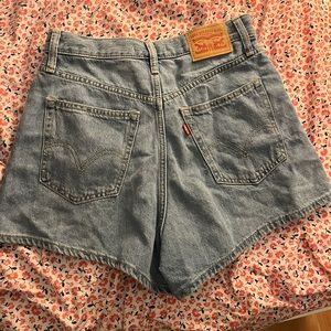 Levi’s high waisted mom shorts